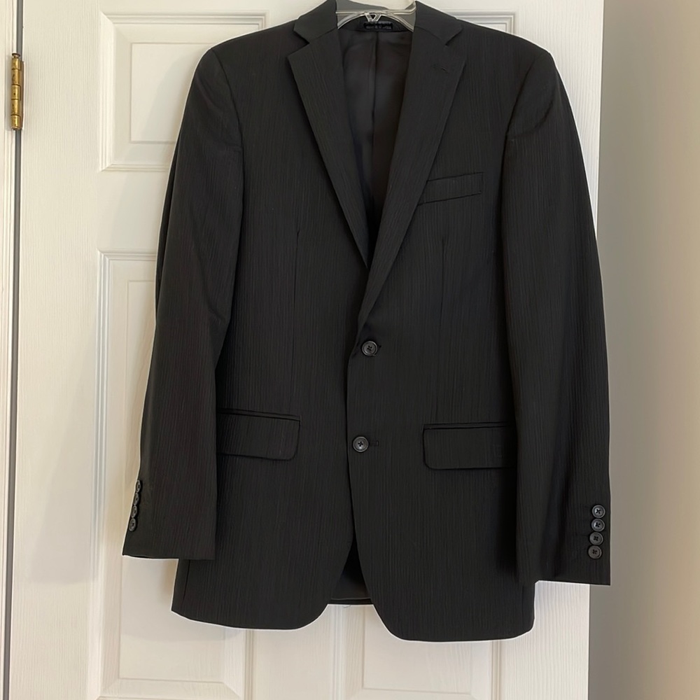 Like new black pin stripe Marc Anthony suit